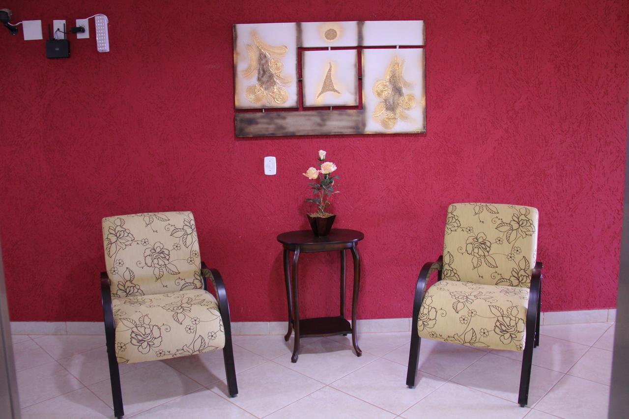 Beira Lago Palace Hotel Morrinhos  エクステリア 写真