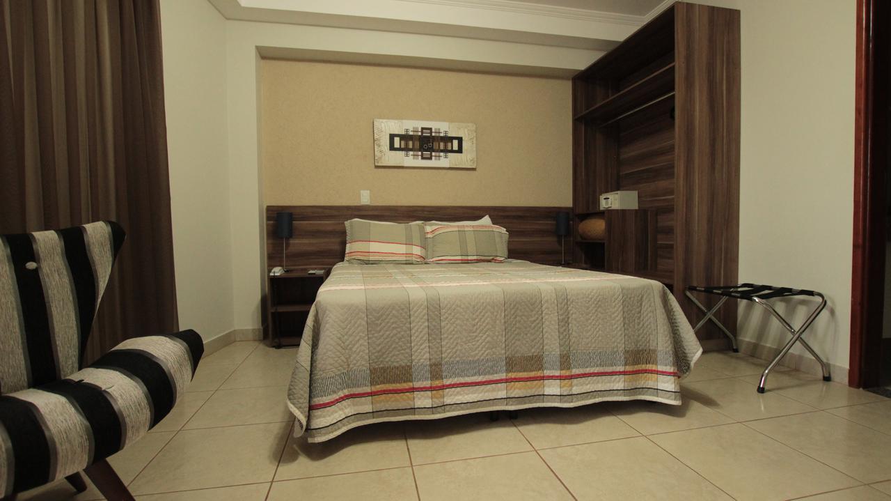 Beira Lago Palace Hotel Morrinhos  部屋 写真