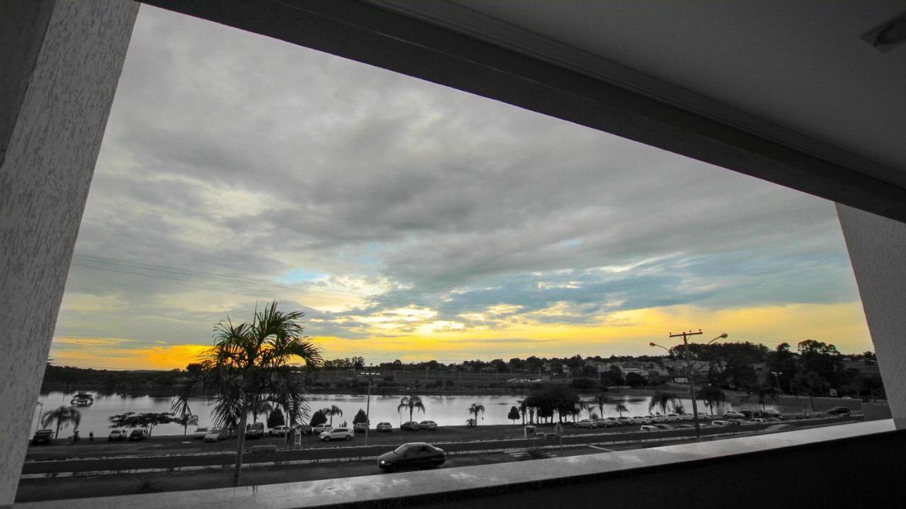 Beira Lago Palace Hotel Morrinhos  部屋 写真